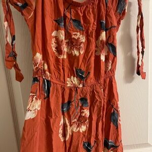 Maternity Dress Size M